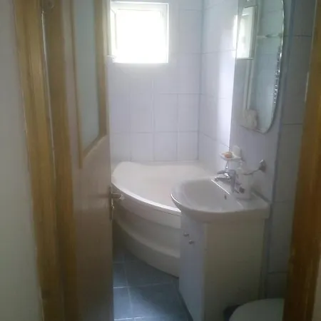 Apartament Dobrila Eugeniu Apartament Konstanca